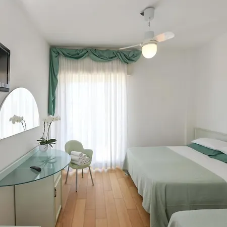 Hotel La Rosa 3*