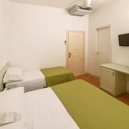 La Rosa Hotel Cattolica