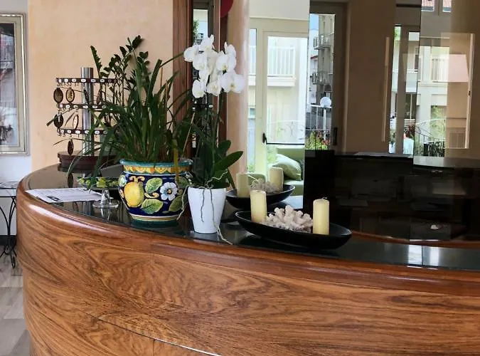 Ξενοδοχείο La Rosa 3*