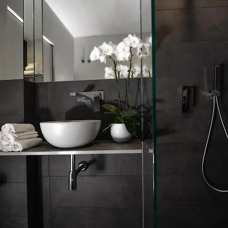 La Rosa 3* Cattolica