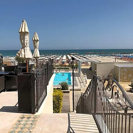 La Rosa Hotel Cattolica