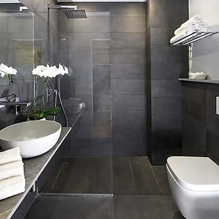 La Rosa Hotel 3*