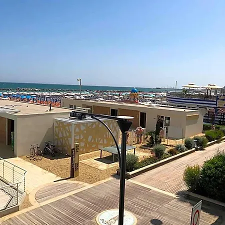La Rosa Hotel 3*