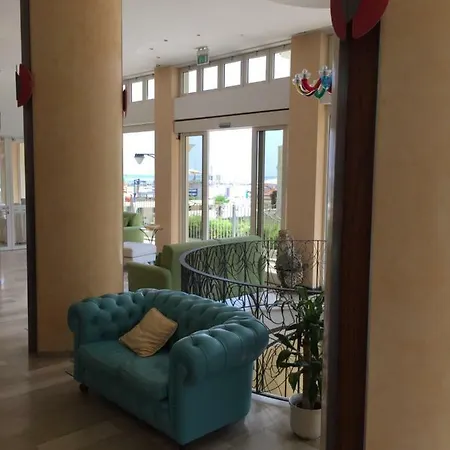 La Rosa 3* Cattolica