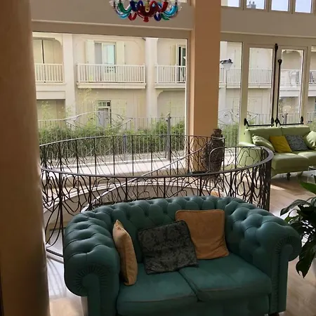 La Rosa Hotel 3*