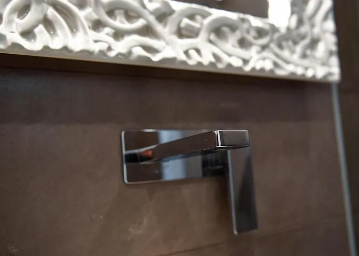 La Rosa فندق كاتوليكا