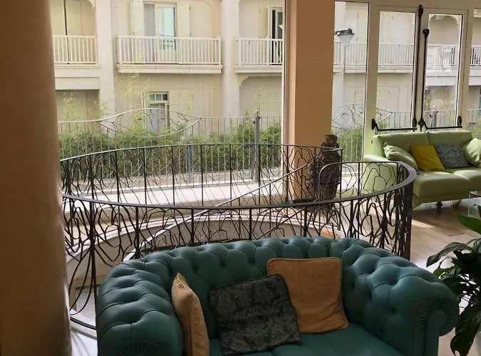 La Rosa Hotel 3*